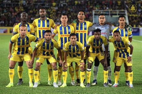 Don't forget to like, subscribe and comment for more awesome video 2019 malaysia super league | 20 april 2019 full. Menang Besar! Klub Saddil Ramdani Bertengger di Posisi ...