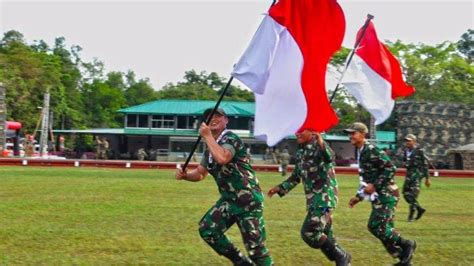 Check spelling or type a new query. Lirik dan Kunci (Chord) Gitar Lagu Bendera - Cokelat ...