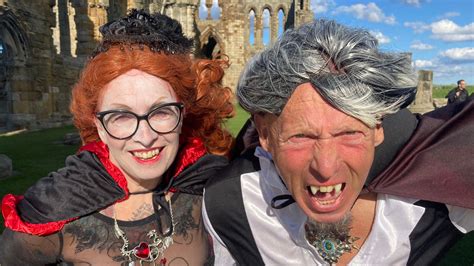 Vampires In Whitby Break World Record For Draculas 125th Anniversary