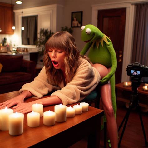 Sticker De Aied Sur Taylor Swift Ia Ai Kermit