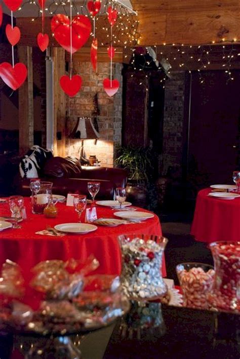 20 Valentine Dinner Decoration Ideas