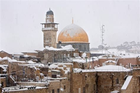 Jerusalem Blanketed With Snow As Winter Storm Hits Middle East In Pictures