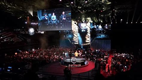 Call Of Duty World League Championship 2016 Live Grand Finals Youtube