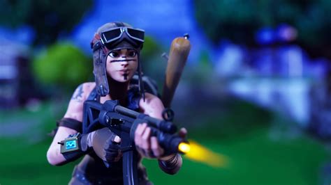 Renegade Raider Holding A Shotgun Fortnite Hd Games