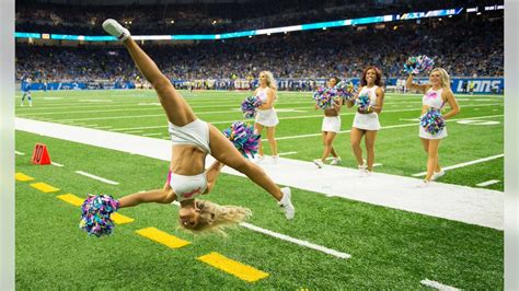 Sexy Pics On Twitter Blonde Cheerleader Shows Off Her Skills And Her White Panties