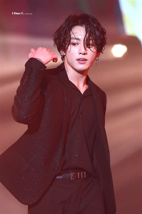 Último El Hermoso Jungkook Sorprendió A Todas Las Army´s Cuando Apareció Con Look Sensual En Un