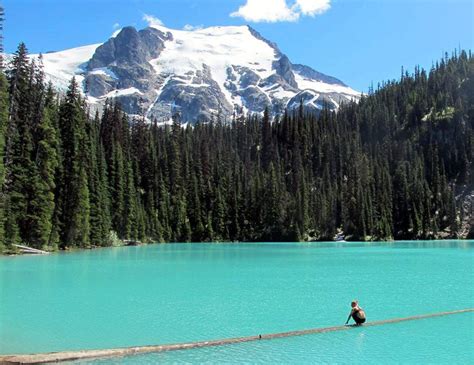 Joffre Lakes Provincial Park A Highlight Of The Park Is The Turquoise