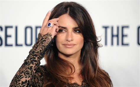 Penélope Cruz Did Not Attend An Award Ceremony For Health Reasons But