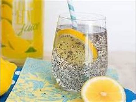 (2) when you put the seeds in water or another liquid, they expand and transform into a kind of gel, which is why you'll see people adding these seeds to their. Loosing weight with chia seeds & Lemon water - YouTube