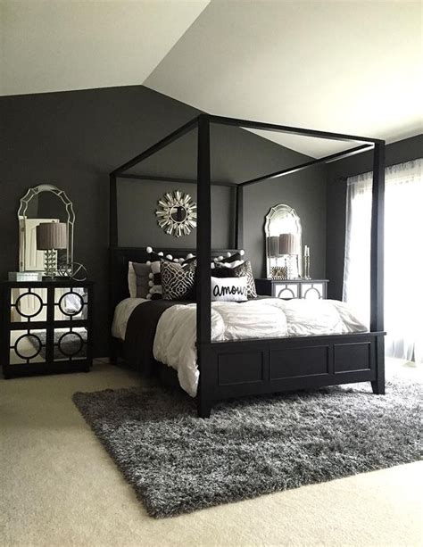 6 paint colors we're seeing all over instagram. 25 Elegant Black Bedroom Decorating Ideas | Dormitorios ...