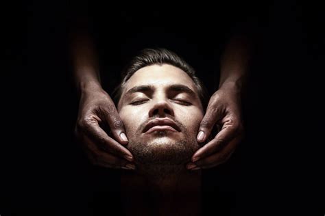 The Steps In A Mens Facial
