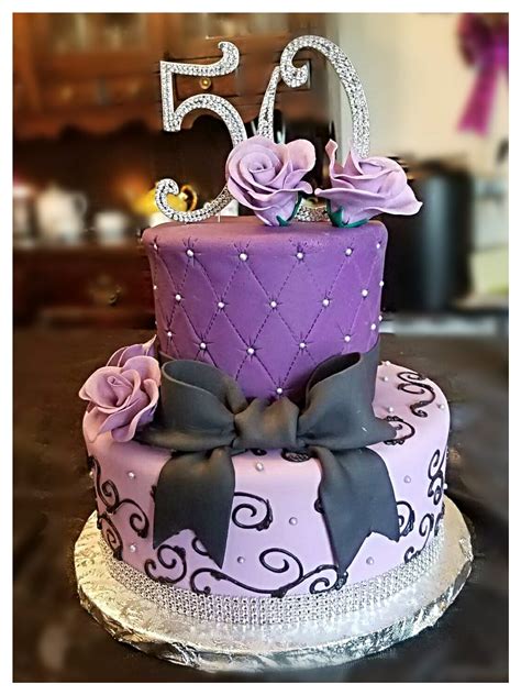 My friend brenda was soon to become the big 50 and she asked me to bake her cake for her. Psycho Cupcakes on Twitter: "This 50th Birthday cake was ...