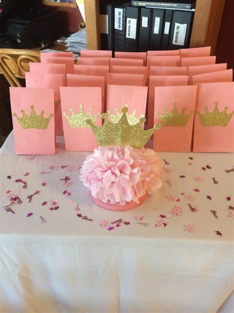 30 Cute And Pretty Princess Party Décor Ideas Shelterness