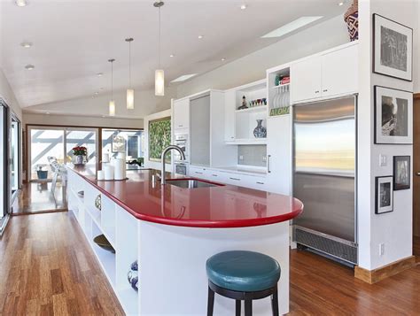 Best of Houzz: 5 Countertops That Look Beautiful In A White Kitchen ...