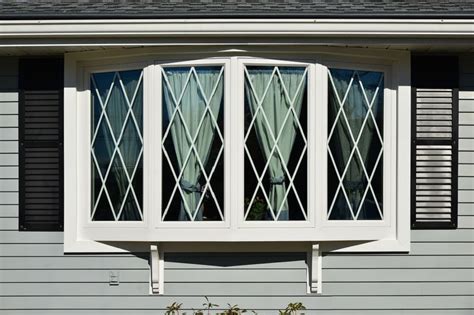 Timeless Window Designs Diamond Lattice Windows
