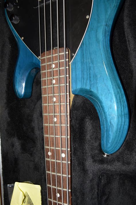 Fs Almost Mint Ebmm Stingray 5 H Bass Guitar Pacific Blue Burst W