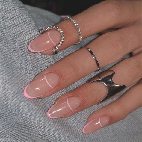 35 Breathtaking Almond Nail Designs To Try In 2020 Almond Nails Summer