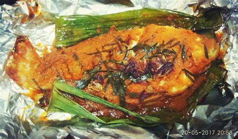 Di kepala para penghobi kasual ikan cupang seperti penulis, makanan terbaik untuk ikan cupang adalah encu. Resepi Ikan Talapia Bakar - Resepi Bergambar