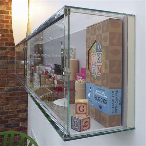 Contemporary Display Case Wfg003 Shopkit Wall Mounted Glass