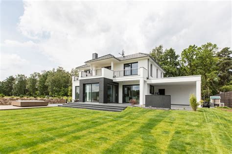 Oktober 1967 in geesthacht) ist ein deutscher schauspieler, nachrichtensprecher und moderator. Casa Senza Fiato - Das Haus des Jahres · GfG Designhaus