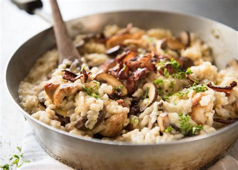 4to cook the risotto, heat a large pan over high heat. Chicken and Mushroom Risotto | Recipe | Risotto recipes ...