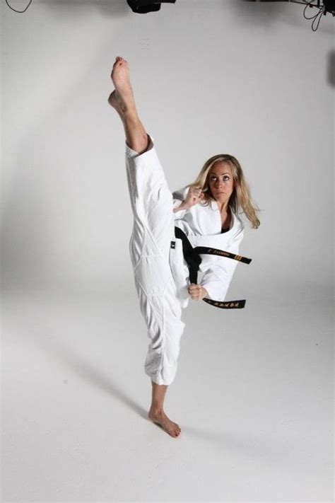 Pin By James Colwell On Karate Female Martial Artists Women Karate Martial Arts Girl