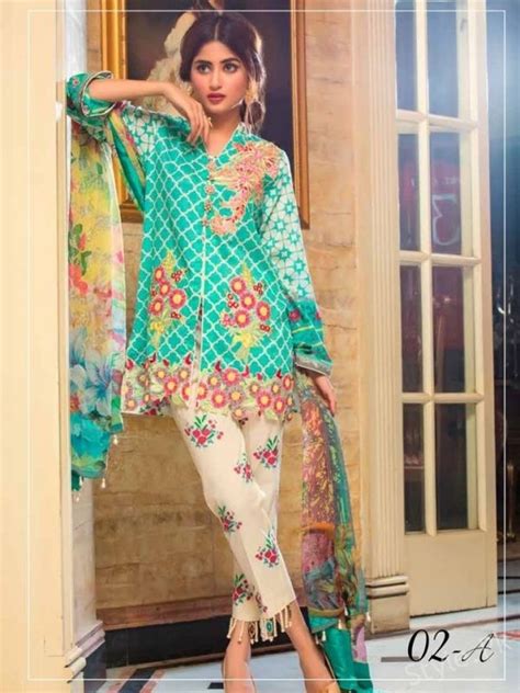 Sajal Ali Looks Stunning In Her Latest Lawn Shoot Stylepk