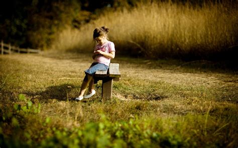 Girl Sitting On Bench Hd Girls 4k Wallpapers Images B