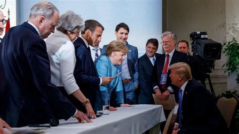 Trump At G7 Whos Who In Merkels Photo Bbc News