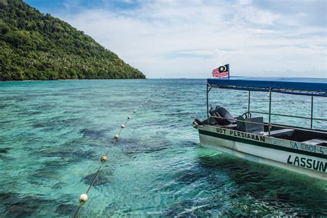 It's never too late to book that trip. Kota Kinabalu vs. Kuching: Which City is Right for You?