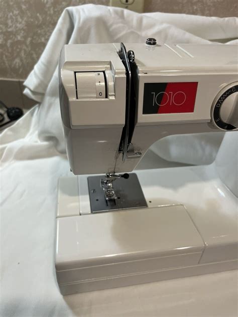 Elna 1010 Sewing Machine W Foot Pedal And Manual Ebay