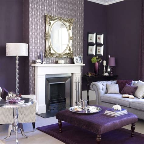 How To Use Purple In Stunning Looking Living Rooms