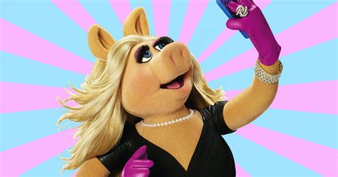 Muppets Director Finally Reveals Miss Piggys Troubling Past