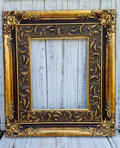 Baroque Style Frame Antique Gold Canvas Frame Photo Picture Frame