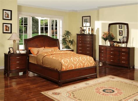Pairing rich wooden furniture adds a further touch of nature, which again has a calming feel. Top 5 Best Paint Color for Bedroom with Cherry Furniture