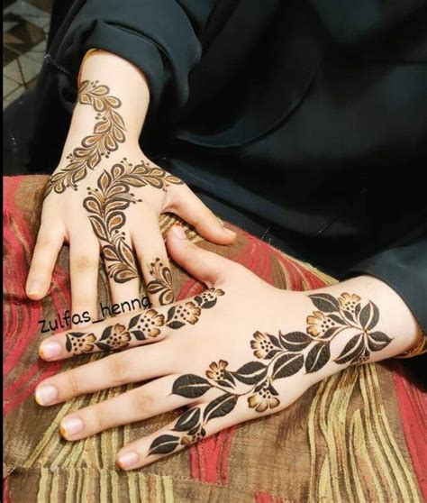 Pin By Saima Khan On Mehndihenna Mehndi Design Pictures Short Mehndi Design Floral Henna