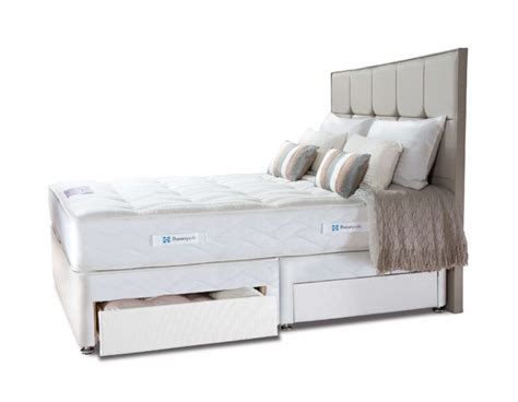 Sealy Pearl Elite 3ft6 Large Single Divan Bed by Sealy