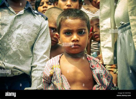 Amroha Utter Pradesh India 2011 Unidentified Poor People Living In