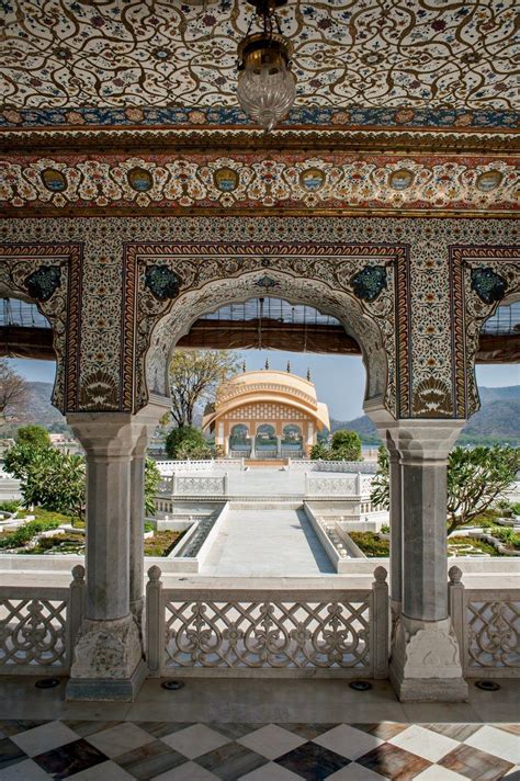 Look Inside 7 Dazzling Indian Palaces India Architecture Mughal
