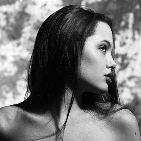 One Gorgeous Gal From Angelina Jolies Teenage Modeling Pics E News