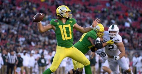 Designed by sports bettors for sports bettors. Oregon Stays in CFP Picture with 56-24 Win Over USC ...