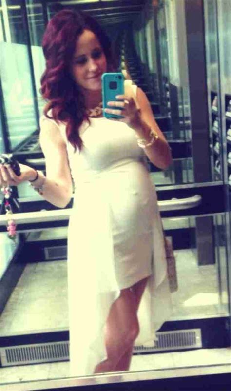 Very Pregnant Jenelle Evans The Hollywood Gossip