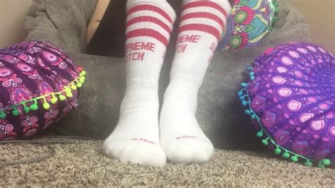 Sock Strip To Pink Pedicure And Cute Soles Youtube