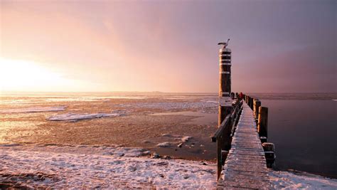 85 likes · 1 was here. Winter auf Föhr: Zeit der Teestunden, Saunasitzungen und ...