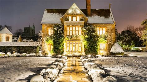 10 Best Christmas Breaks In The Uk For A Festive Getaway