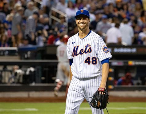 Texas Rangers Go All-In to Build an Instant Contender - The New York Times