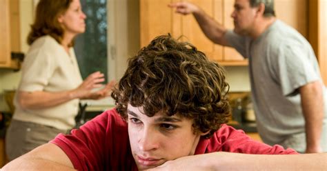 How Teens Struggle Through Parents Divorce Help Your Teen Now