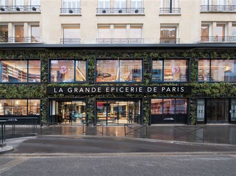This week it was reopened. La Grande Épicerie s'installe Rive droite