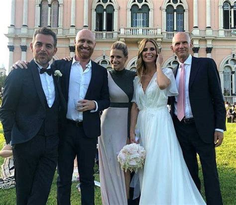Angelo sotgiu, cantante dei ricchi e poveri, è stato colpito questa mattina da una crisi cardiaca nella sua casa in via corsica a carignano. Daniele Bossari e Filippa Lagerback oggi sposi: le ...