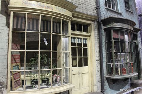 Harry Potter Studio Tour London - Diagon Alley (8) - HeyUGuys
